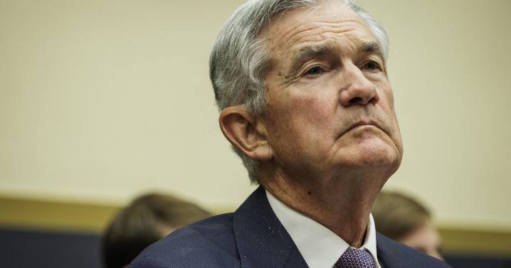 Fed Chair Jerome Powell is worried about the job market. Here are 3 red flags for workers.