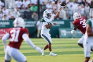 Deadspin | Hawaii rides wave of momentum into Arizona visit