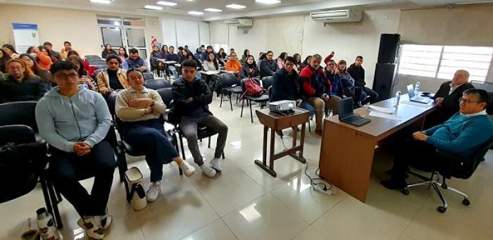 Inició la nueva edición del taller de escritura académica