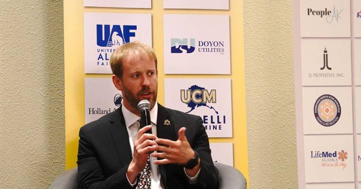 Hopkins hits key notes during state of borough presentation