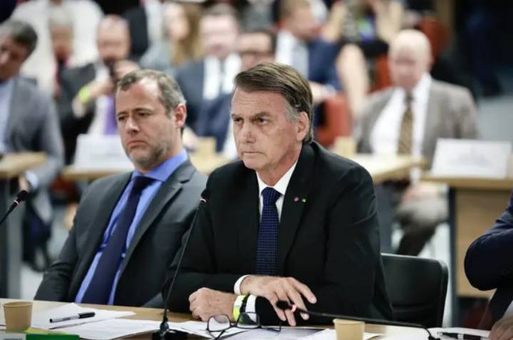 El Supremo de Brasil decreta arresto domiciliario para Bolsonaro por incumplir medidas cautelares