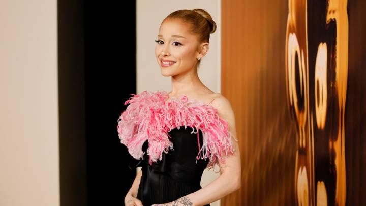 Ariana Grande Teases Announcement for 2026 Plans, Continues Short Film