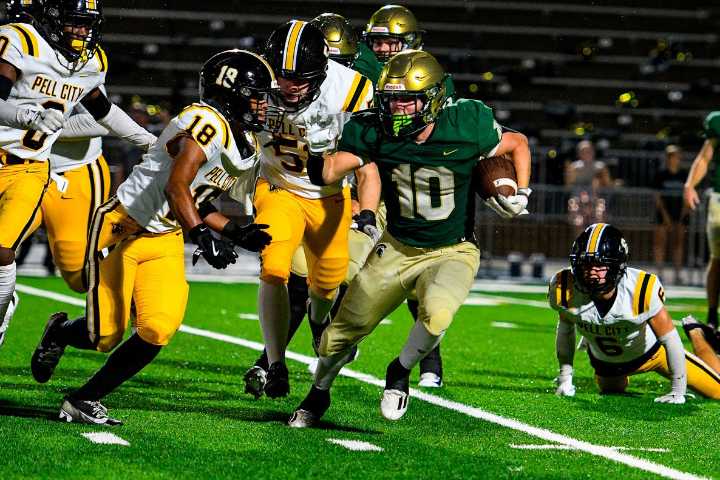 High School Football Preview: Powerful bond pushing Spartans to consistent success