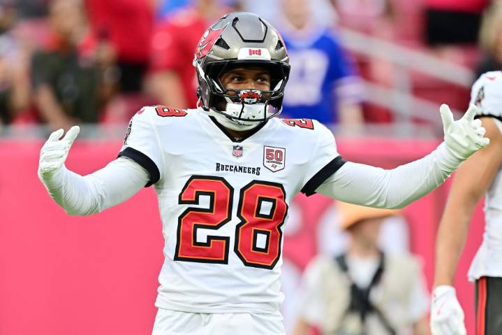 Shilo Sanders: Tampa Bay Buccaneers rookie ejected for punch