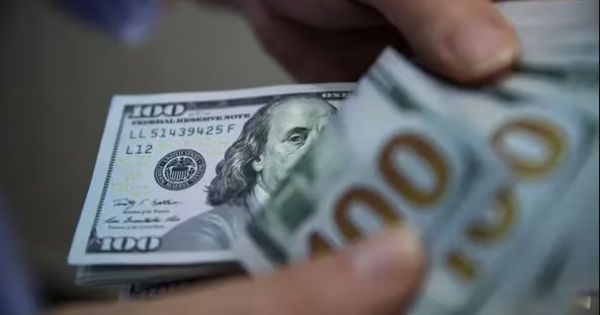 Dólar oficial y tarjeta: siguen las diferencias pese al levantamiento del cepo