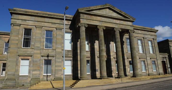 Good Samaritan's jaw was broken after vicious street attack