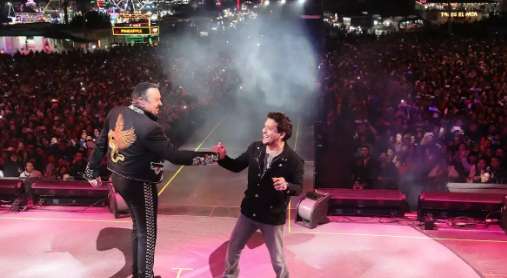 Christian Nodal es el gran ‘ausente’ en el cumpleaños de Pepe Aguilar