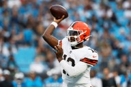 Browns rookie Shedeur Sanders throws 2 TD passes in first half of NFL preseason debut vs Panthers