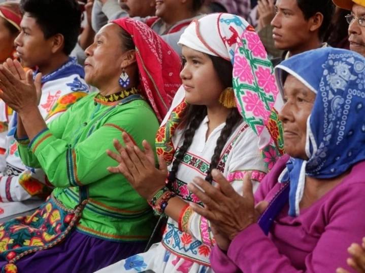 Disminuye pobreza indígena 9.5% durante sexenio de López Obrador: Inegi