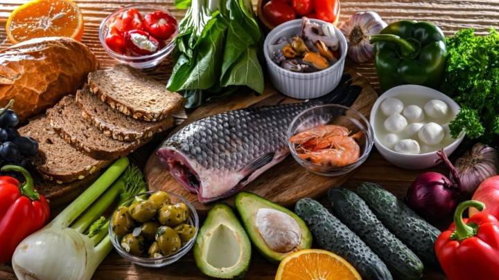 Si tienes riesgo hereditario de padecer Alzheimer, la dieta mediterránea lo puede reducir