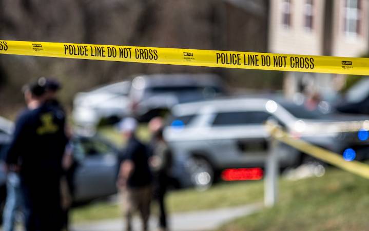 Out-of-state homicide suspect in custody after standoff at Harrisburg home: DA