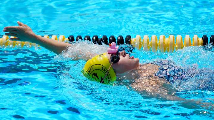 Who are the high school girls swimmers to watch this season?