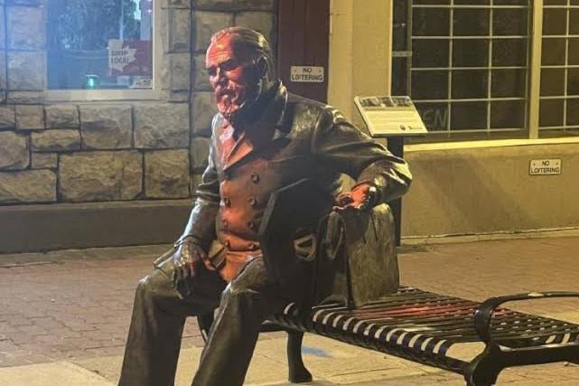 Red Deer RCMP investigating downtown vandalism
