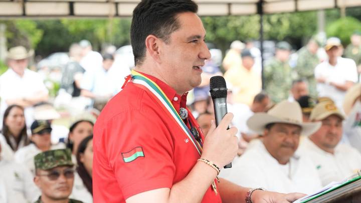 Gobernador de Arauca, Renson Martínez, anuncia inversión histórica de $48.000 millones para pavimentar la vía Tame