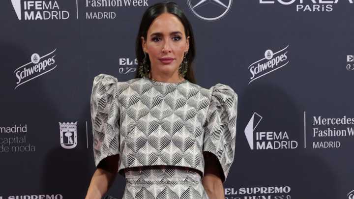Rocío Osorno ya le ha echado el ojo a los pantalones bombachos de Zara que te salvarán las últimas noches de agosto