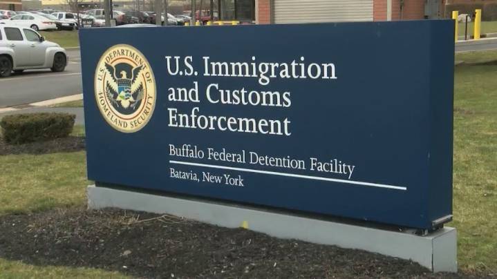Congressman says entry denied at federal detention center in Batavia