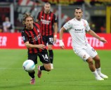 Modric, primera titularidad con el Milan en el debut en Serie A