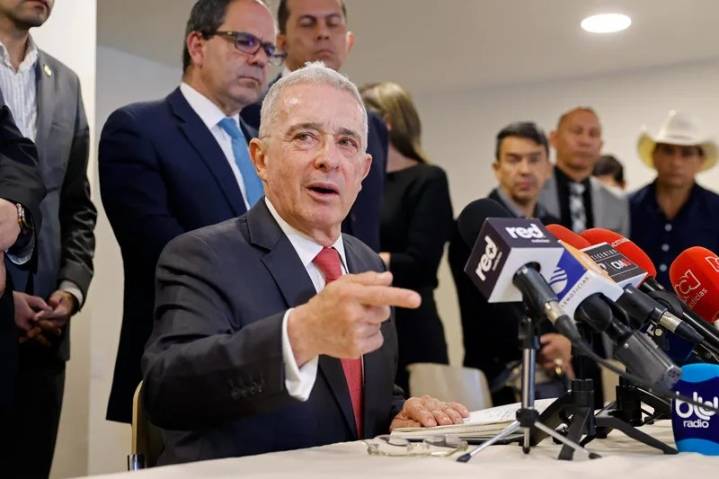 Procuraduría de Colombia solicita anular condena contra el expresidente Álvaro Uribe