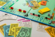 Baltimore woman claims $1 million scratch