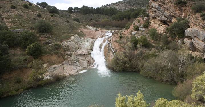 La piscina natural más espectacular de Málaga… y casi nadie la conoce