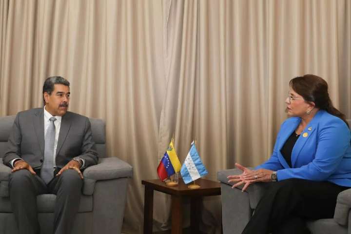 Las razones que llevaron a la renuncia al vicecanciller de Honduras y su relación con el Gobierno de Maduro