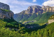 Un montañero de Pamplona muere en el Pico Rusell del Pirineo aragonés