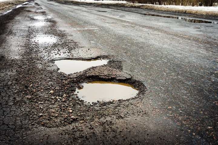 How to Report Evansville Road Hazards