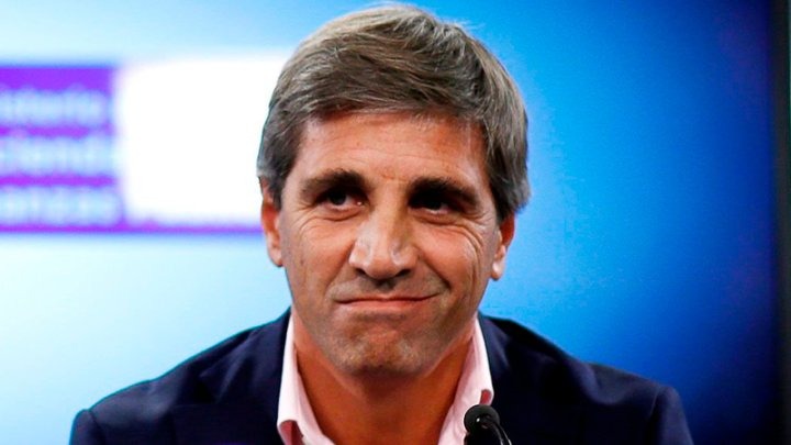 Caputo tendrá que entregarlo | Justicia obliga al Ministerio de Economía a mostrar el expediente del préstamo con el FMI