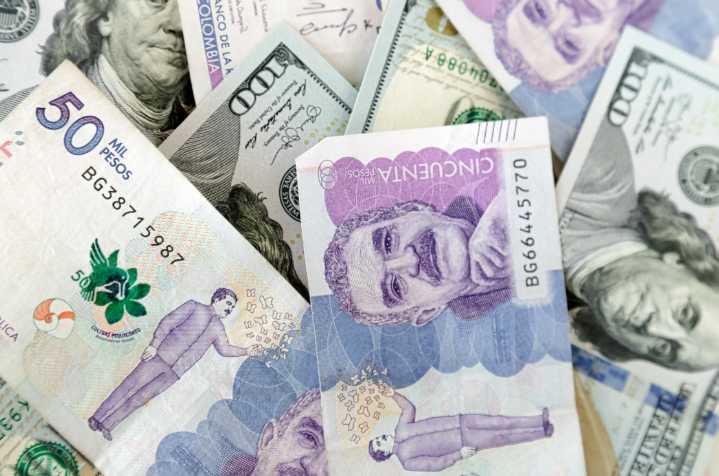 Flujo exterior de dinero impulsa consumo y fortalece economía local