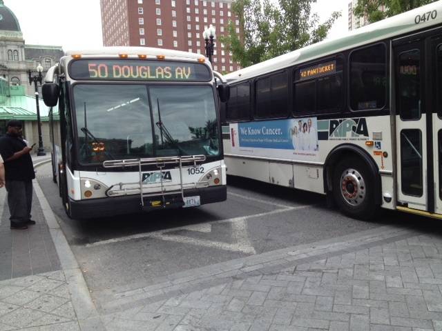 RIPTA board postpones decision on service cuts