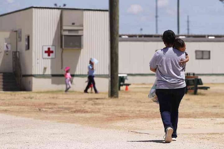 Court unsure on ending immigrant child policy