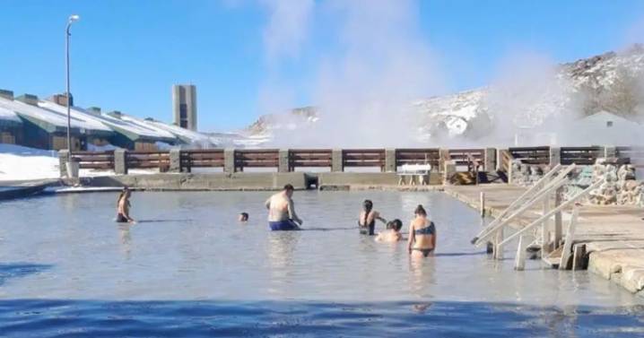 Copahue, las termas bajo la nieve baten récords y se viene un fin de semana de fiesta en Caviahue