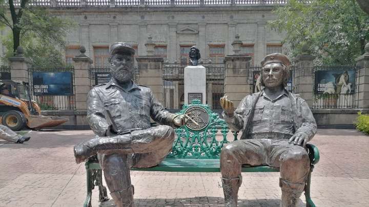 El Frente de la Reforma Nacional apoya el retiro de las estatuas de Fidel Castro y “Che” Guevara