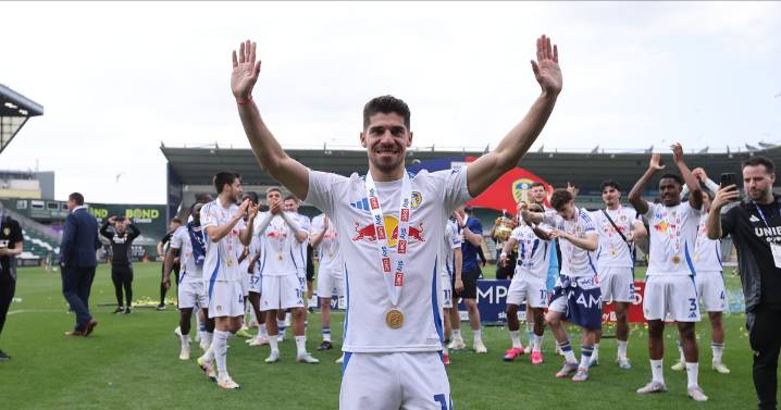Manor Solomon sends Tottenham message amid Leeds United transfer links and Thomas Frank snub