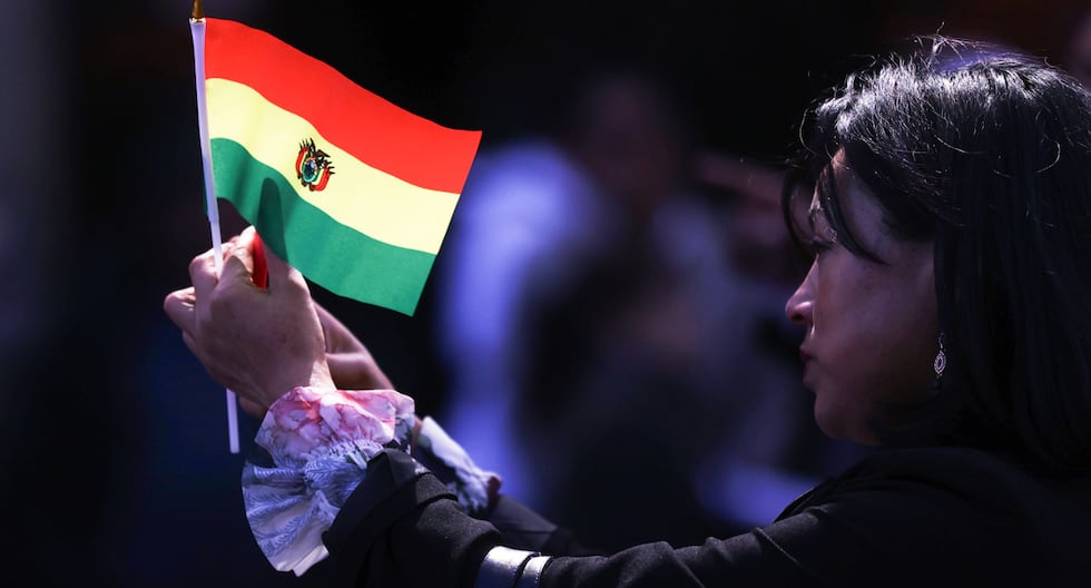“Bolivia en la encrucijada: el momento de escribir nuestra historia”, por Alonso Indacochea Pardo de Zela