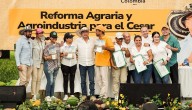 En Cesar, la Reforma Agraria cumple con hechos: Petro entrega 6.805 hectáreas a 800 familias campesinas y comunidades étnicas