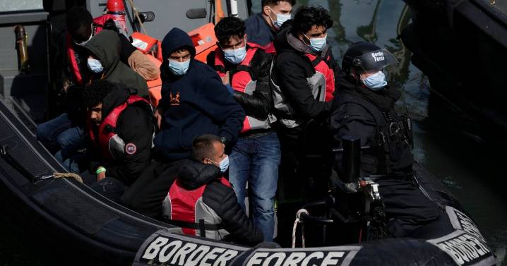 'Crisis Out of Nothing': Labour Slammed Over Small Boats
