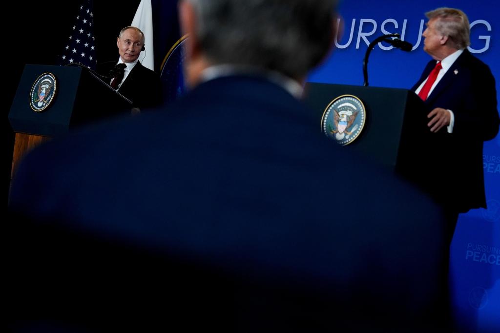 Ukraine’s Zelenskyy to meet Trump on Monday after US-Russia summit secured no halt to fighting – The Denver Post