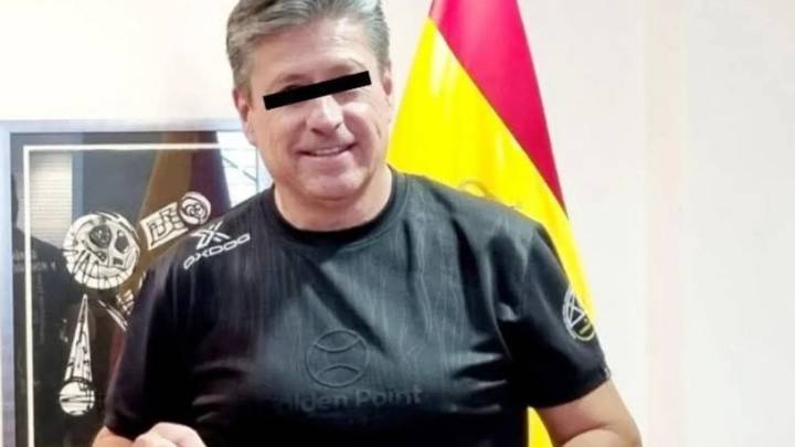 'Lord Pádel' sale de prisión; esposa e hijo seguirán presos