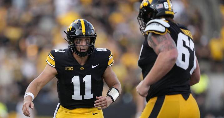 Kirk Ferentz moves into tie as Big Ten's all-time winningest coach as Iowa defeats Albany 34