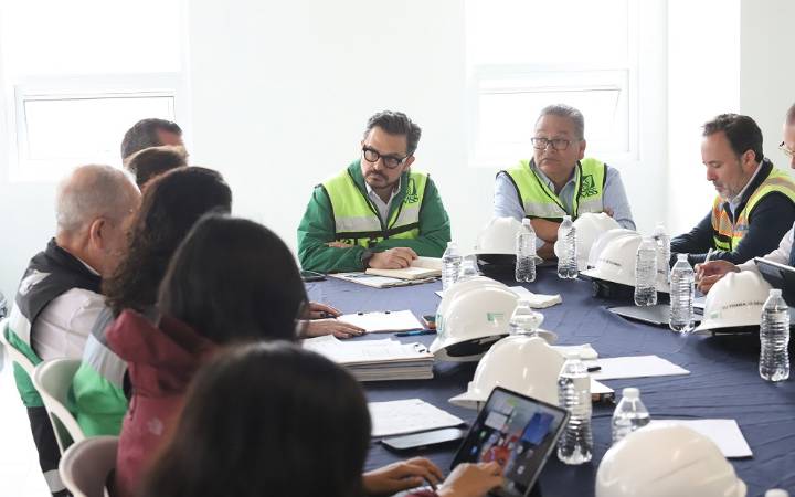 Zoé Robledo supervisa construcción del HGZ de Tula, obra clave para beneficio de más de 142 mil derechohabientes