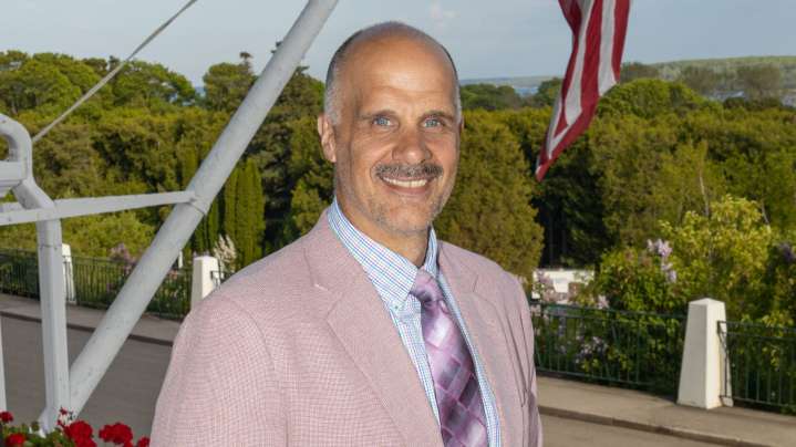 LIV revokes Michigan golf personality's media credential over podcast