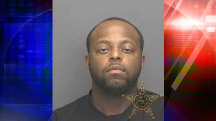 One charged following assault involving handgun in Evansville