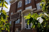 Sumner High School celebrates 150 years
