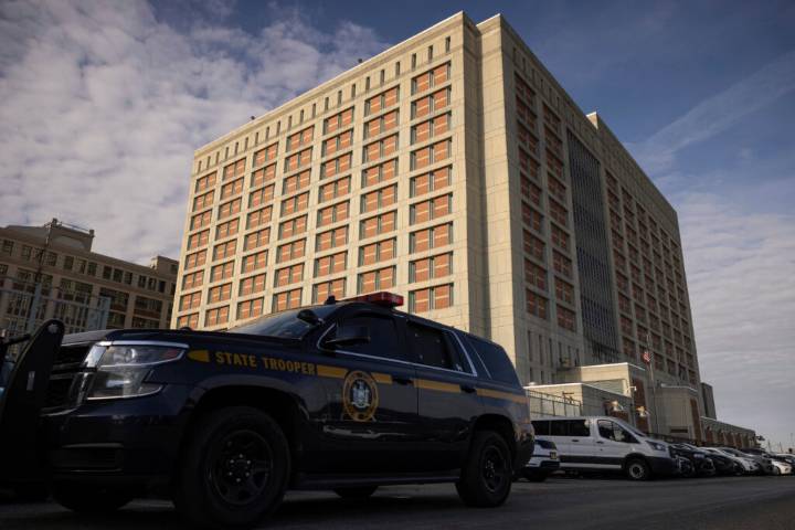 Goldman barred from Brooklyn detention facility, again