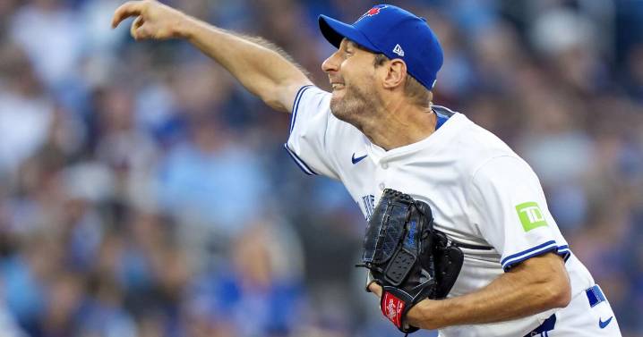 Scherzer wins 3rd straight start, Blue Jays use a big 1st inning for a 10