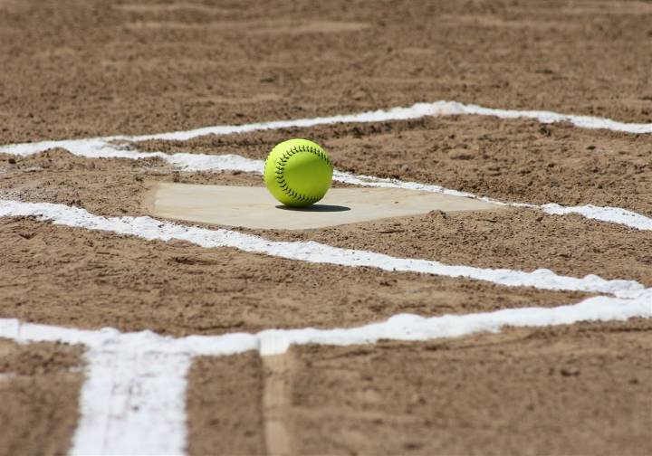Reagan Bills leads Johnstown to win Little League Softball World Series