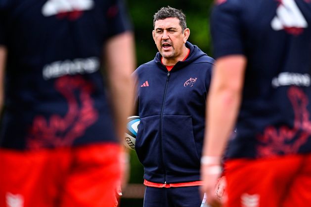 Munster fans get first sighting of new head coach Clayton MacMillan ahead of new season