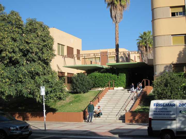 Las universidades andaluzas arrancan el curso 2025-2026 de forma escalonada desde el 4 hasta el 18 de septiembre