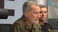 El rey Felipe VI ensalza la "capacidad de liderazgo" de la UME y su labor en la lucha contra los incendios forestales